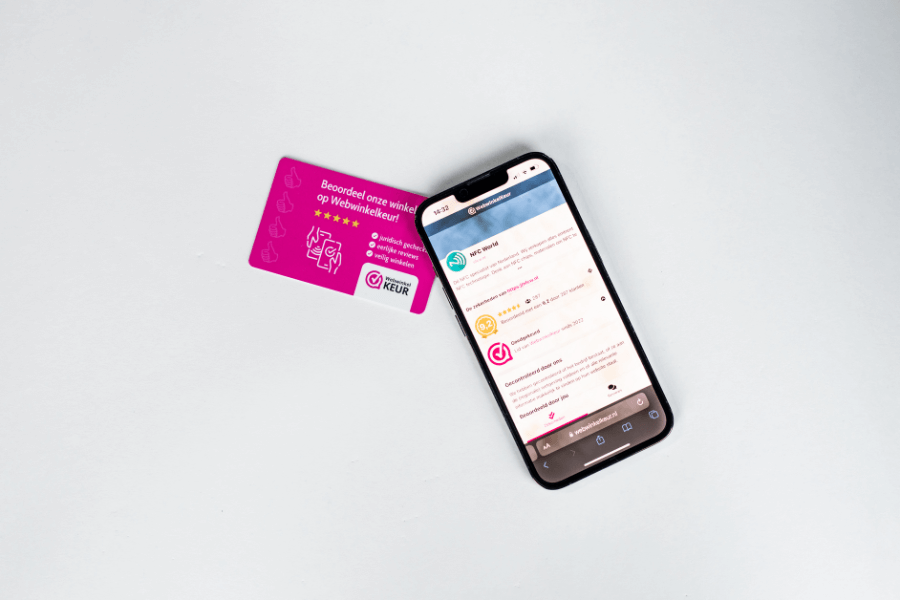 Карта с ревюта на WebwinkelKeur за телефони
