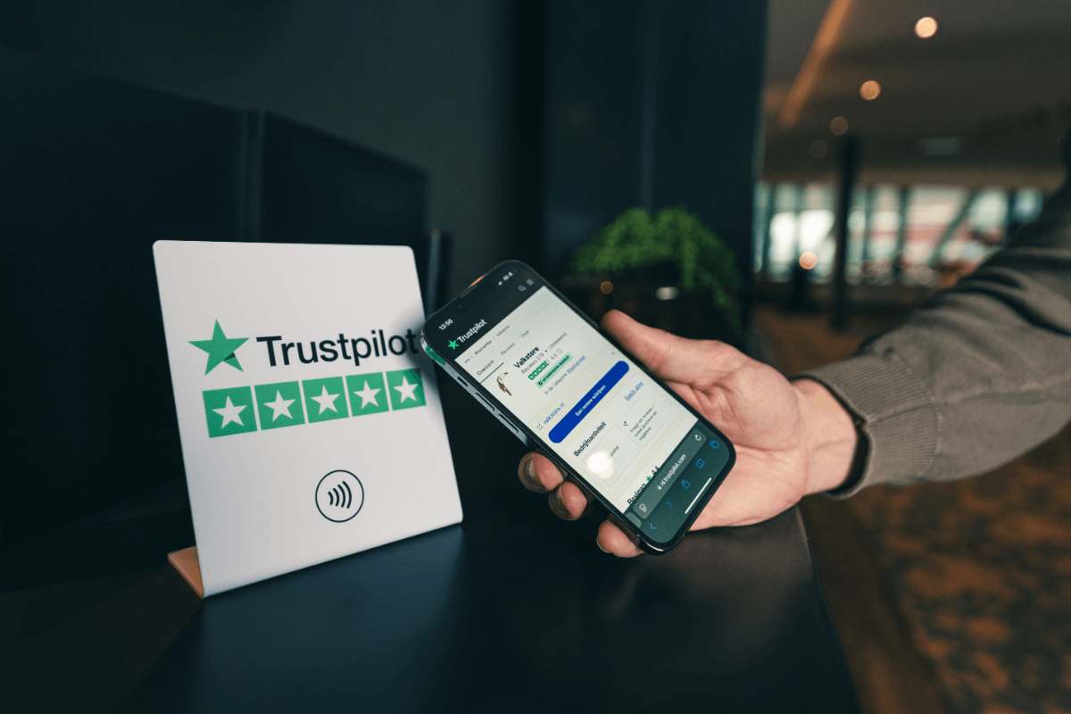 Отзив за дисплея в Trustpilot